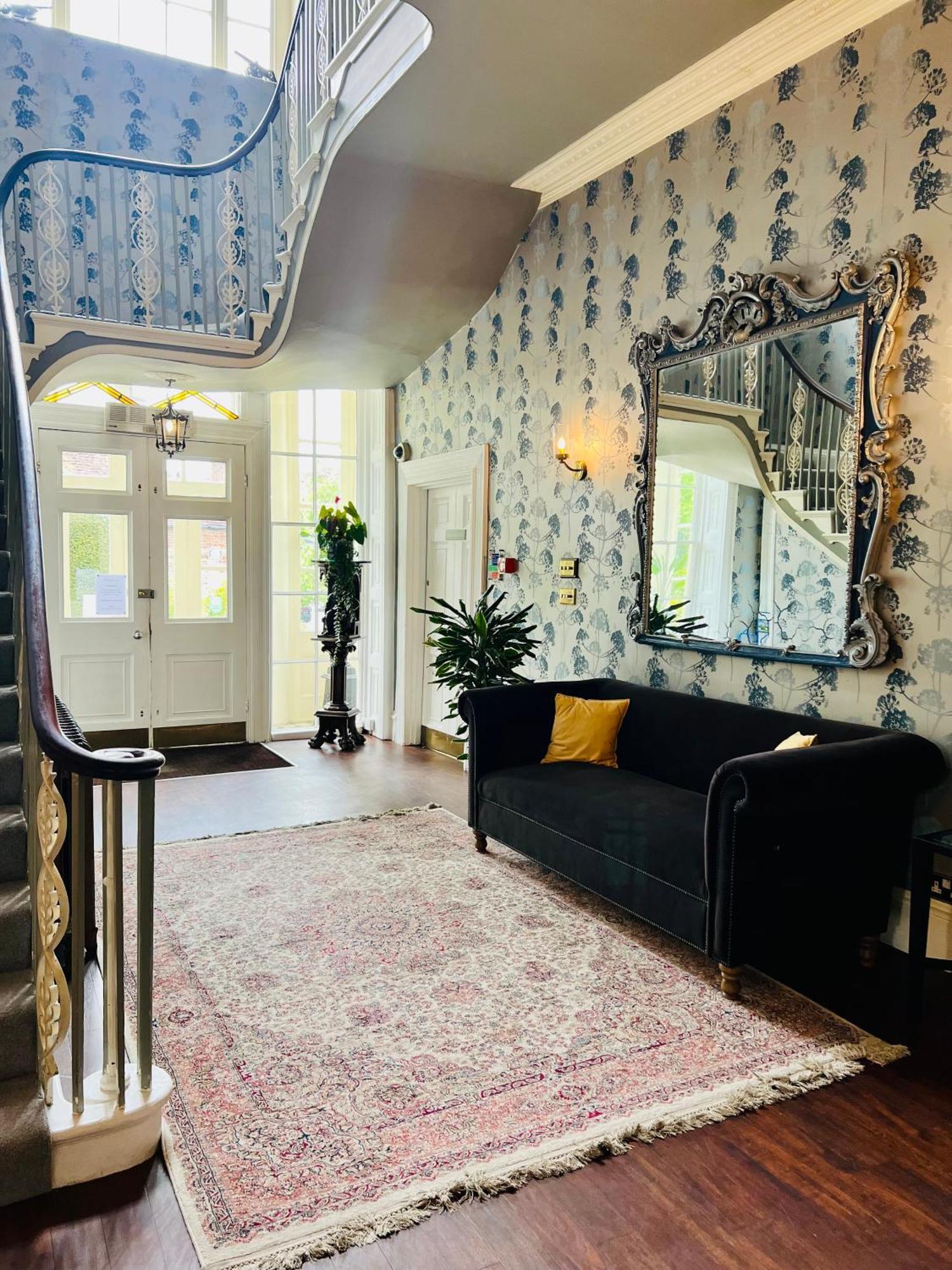 St Michael'S Manor Hotel - St Albans Экстерьер фото